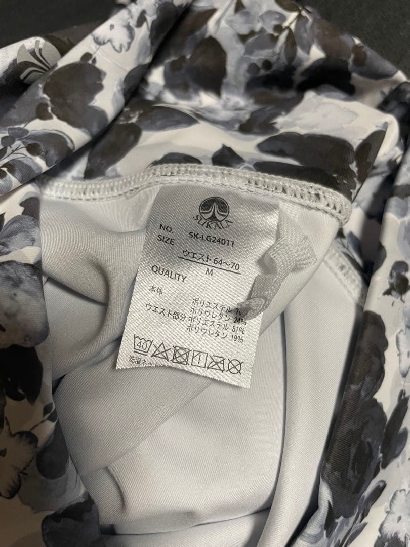 SUKALA フルオブフラワー パネルレギンス M web限定カラーモノトーン