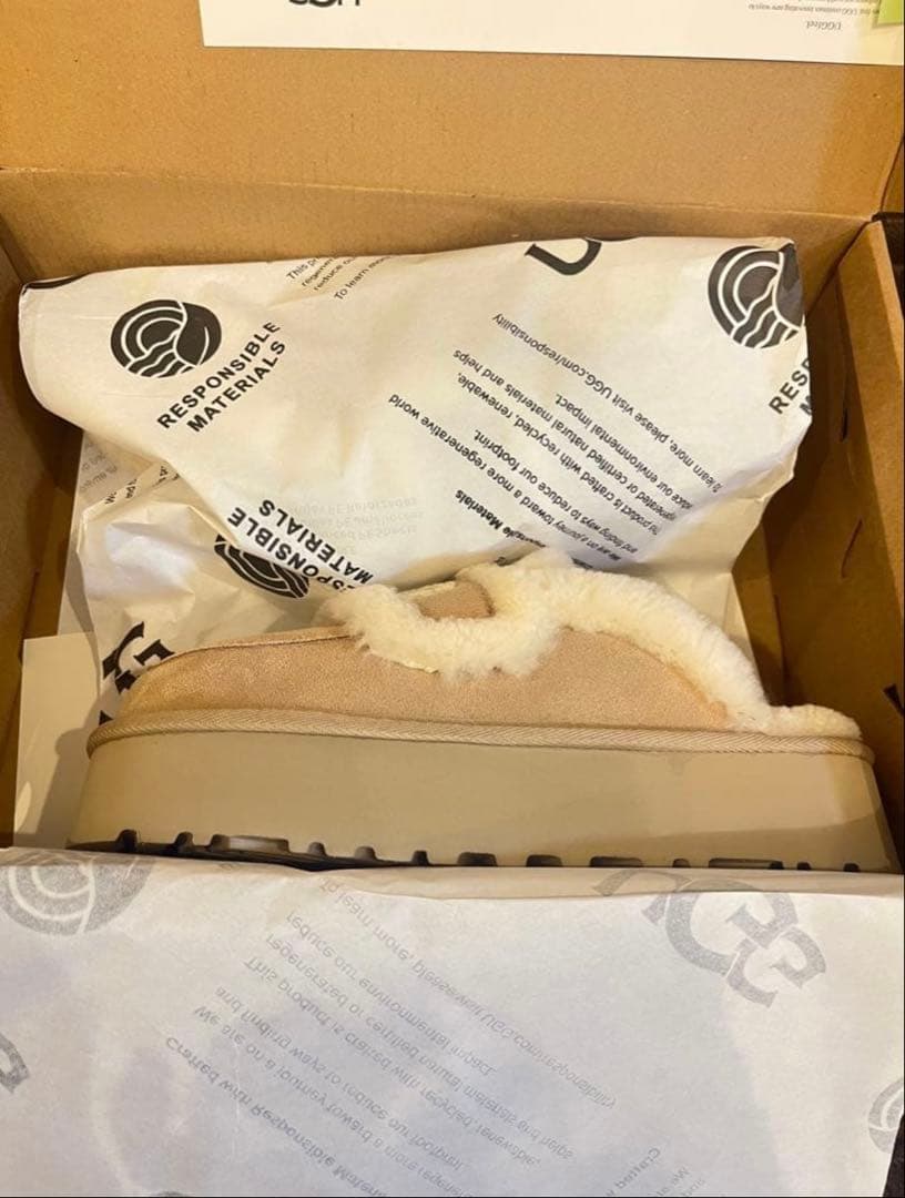 UGG アグ　ベージュ 厚底サボサンダル　ブーツ 24CM