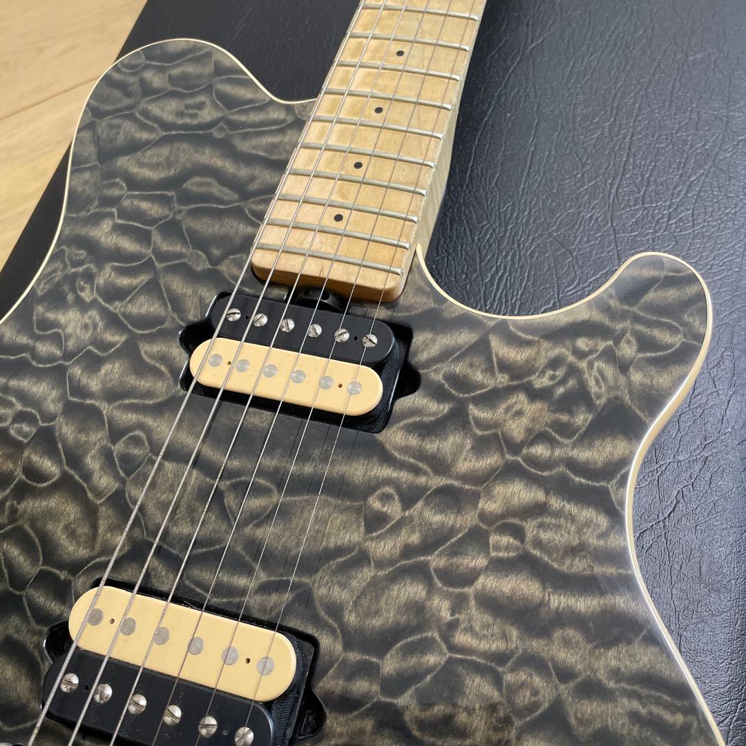 ギター Music Man AXIS Tribute Translucent Black