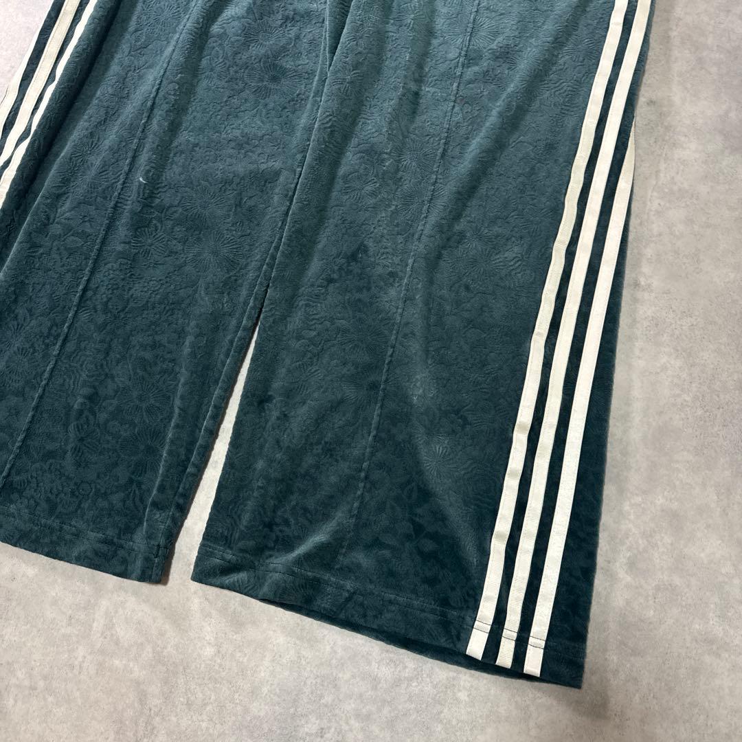 adidasトラックパンツ ベロア LIBERTY LONDON グリーン XL