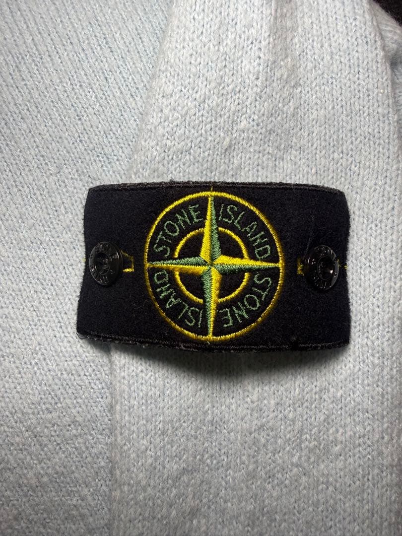 Stone 　スカイブルーニット