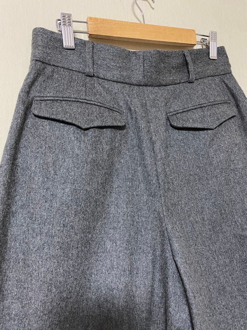 MARGARET HOWELL FOX BROTHERS ウール　ガウチョパンツ