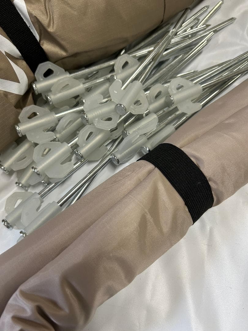 M-②【訳ありused】フレームワンタッチテント 6人用 ロッジ型