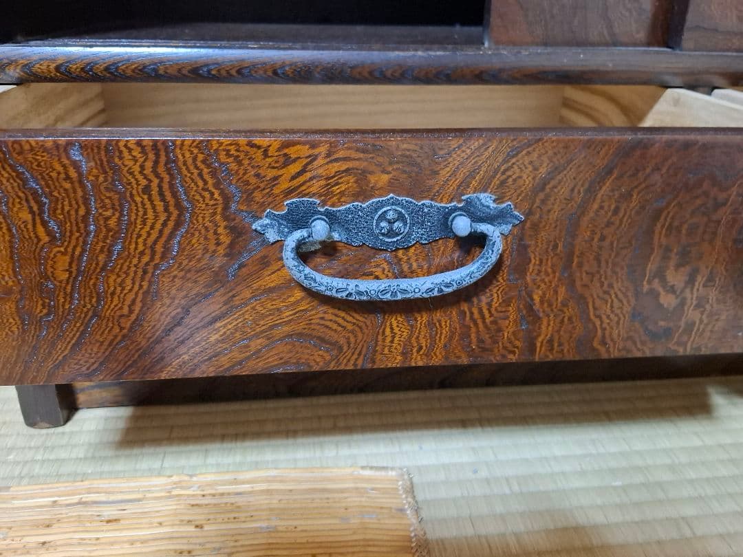 茶箪笥　食器棚　水屋箪笥