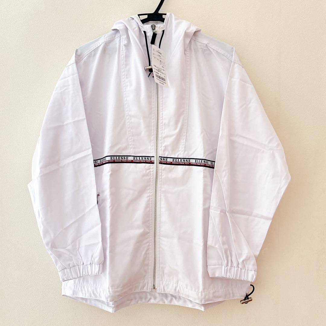 【新品タグ付】ellesse エレッセ 上下セット レディースM スポーツウェア