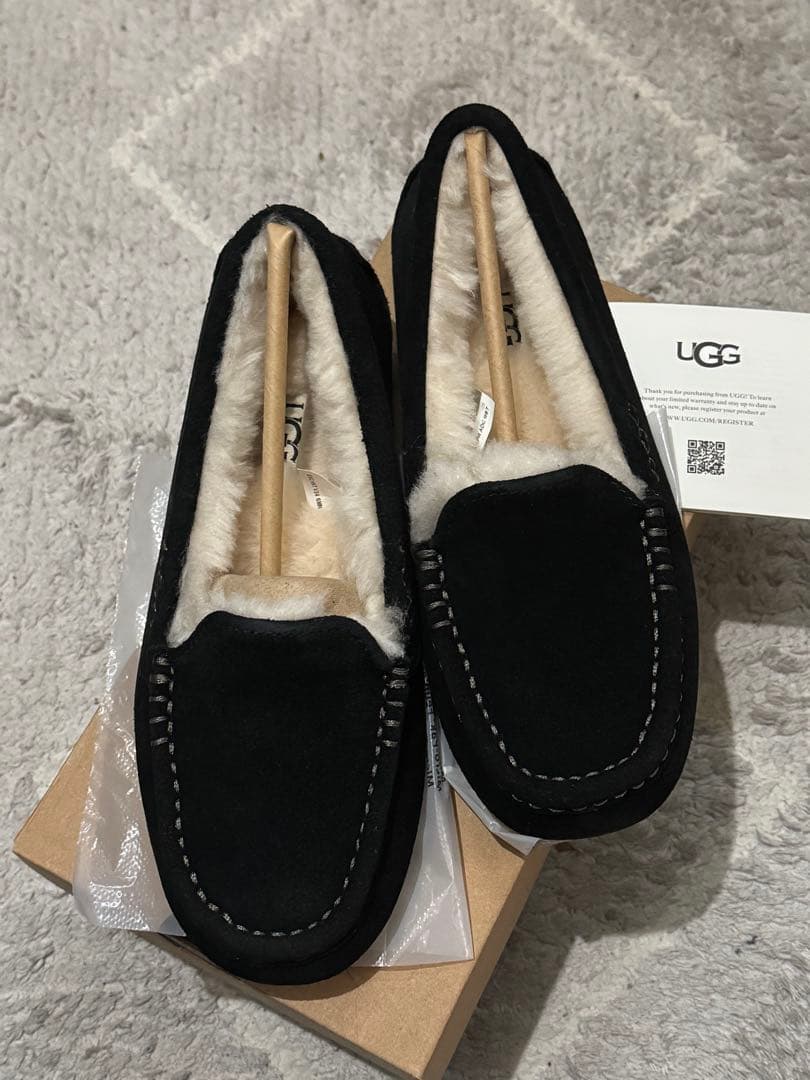 UGG モカシン