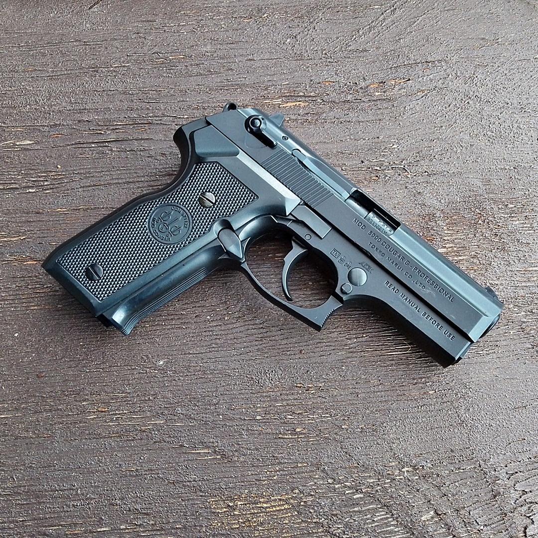 東京マルイ クーガーG エアーガンセット ホルスター 弾薬箱 BB弾 保護メガネ