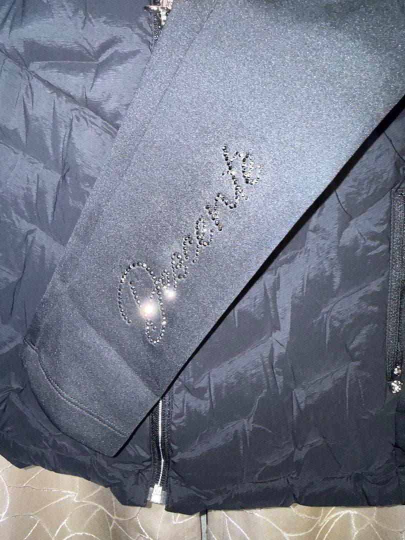 デサントゴルフLUXE ハイブリッドダウンジャケット　サイズL