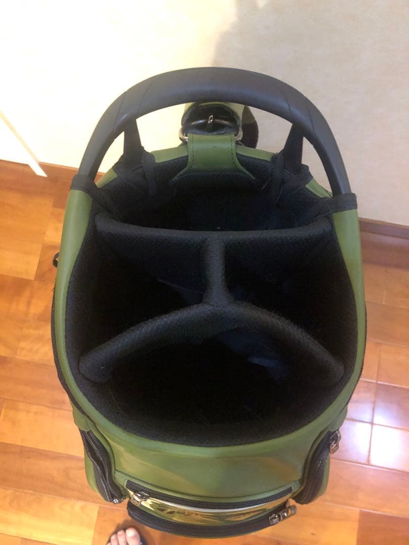 2022年モデル日本正規品 テーラーメイド TM22オーステックキャディーバッグ