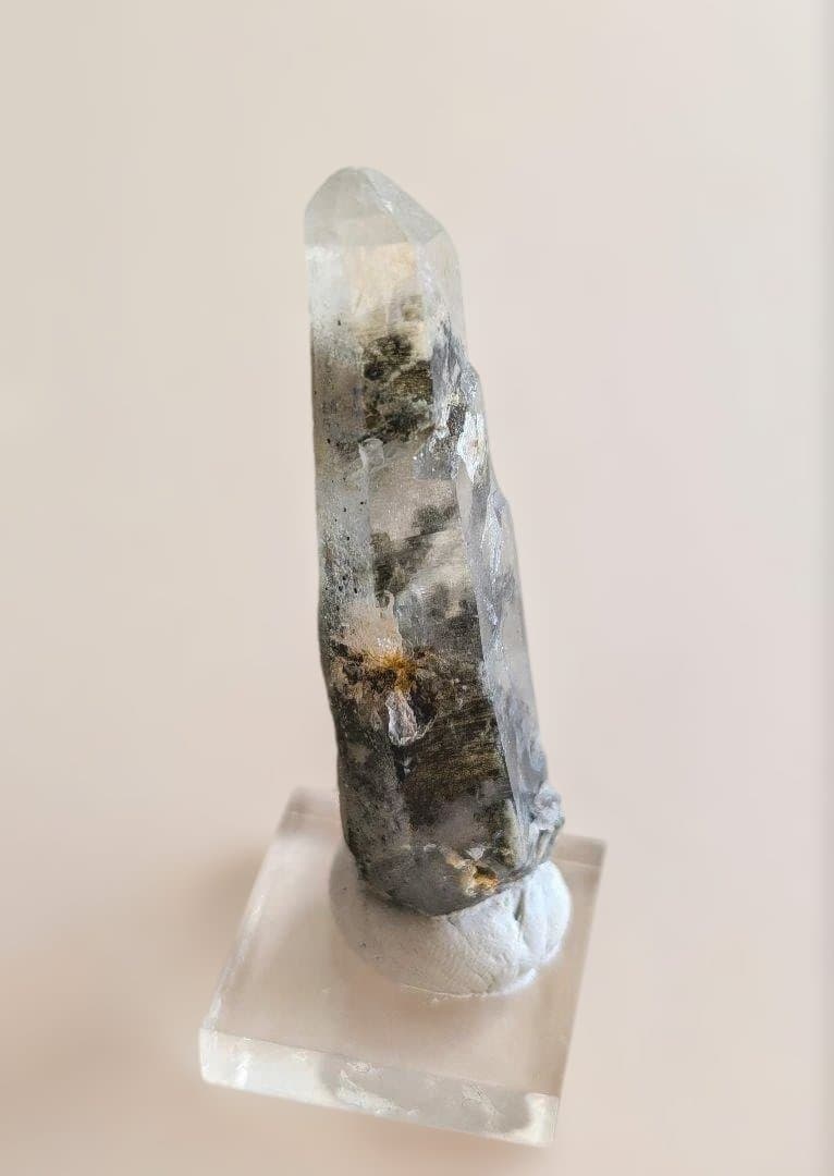 ペルー産 ガーデン クォーツ クローライト 水晶 鉱物標本