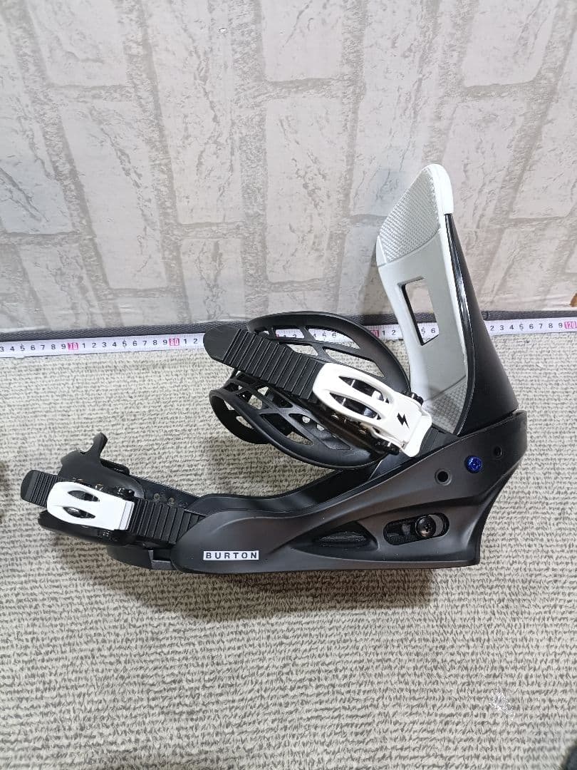 Mサイズ■BURTON Freestyle Re:Flex バートン　フリースタ