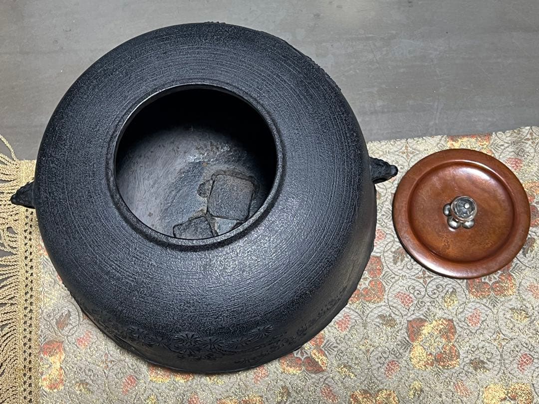 新品 尻張釜 唐松地紋 十二代和田美之助 茶釜