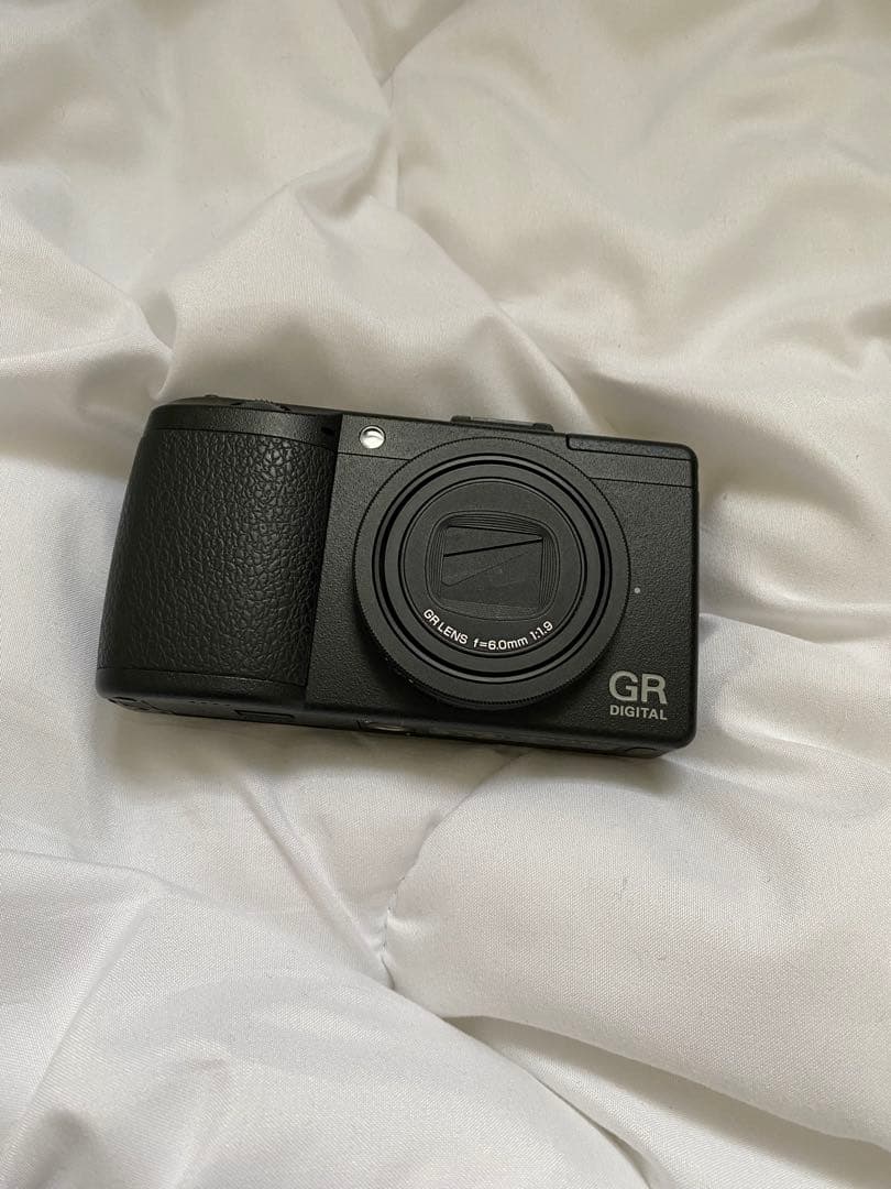 【ほぼ新品】Ricoh リコー GR Digital III 3 デジタルカメラ