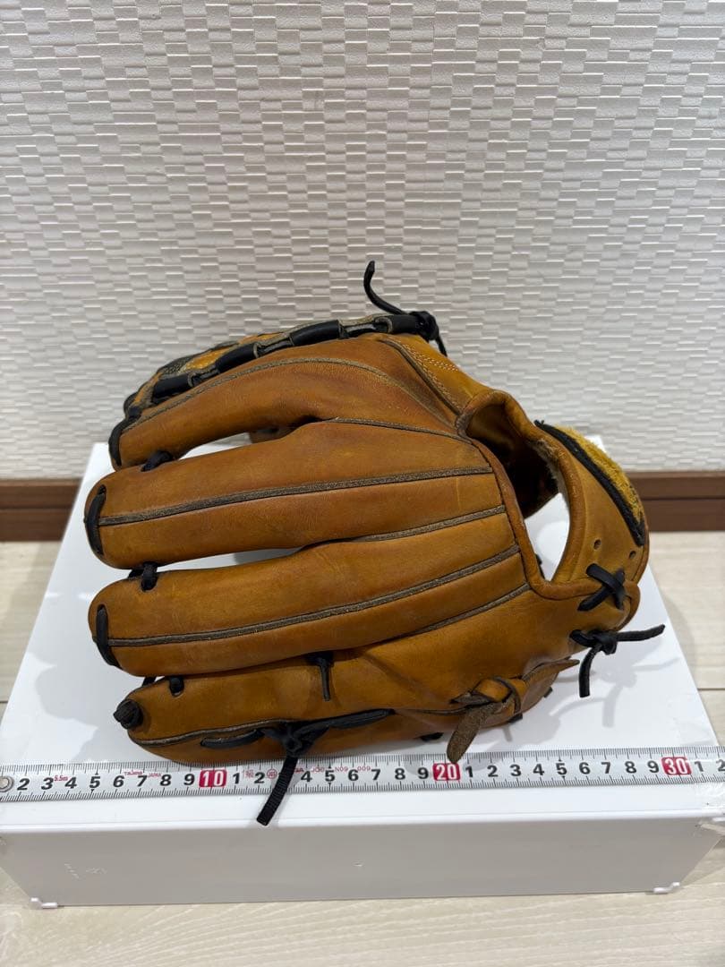 【ミズノプロ　ビッグM】硬式オーダー　内野手用 ウエブ、紐、グリス交換済