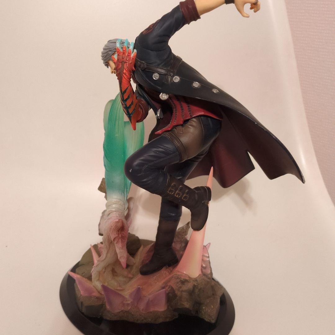 NERO(ネロ) 「デビルメイクライ4」 PVC塗装済み完成品フィギュア