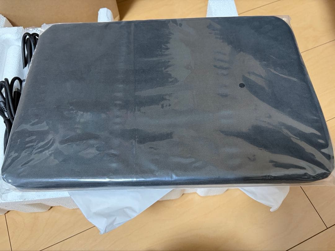 【美品】IODATA モバイルモニター 15.6インチ 持ち運び フルHD