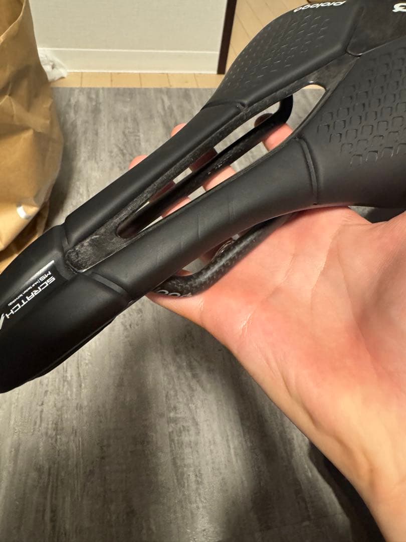 プロロゴ スクラッチ カーボンレール