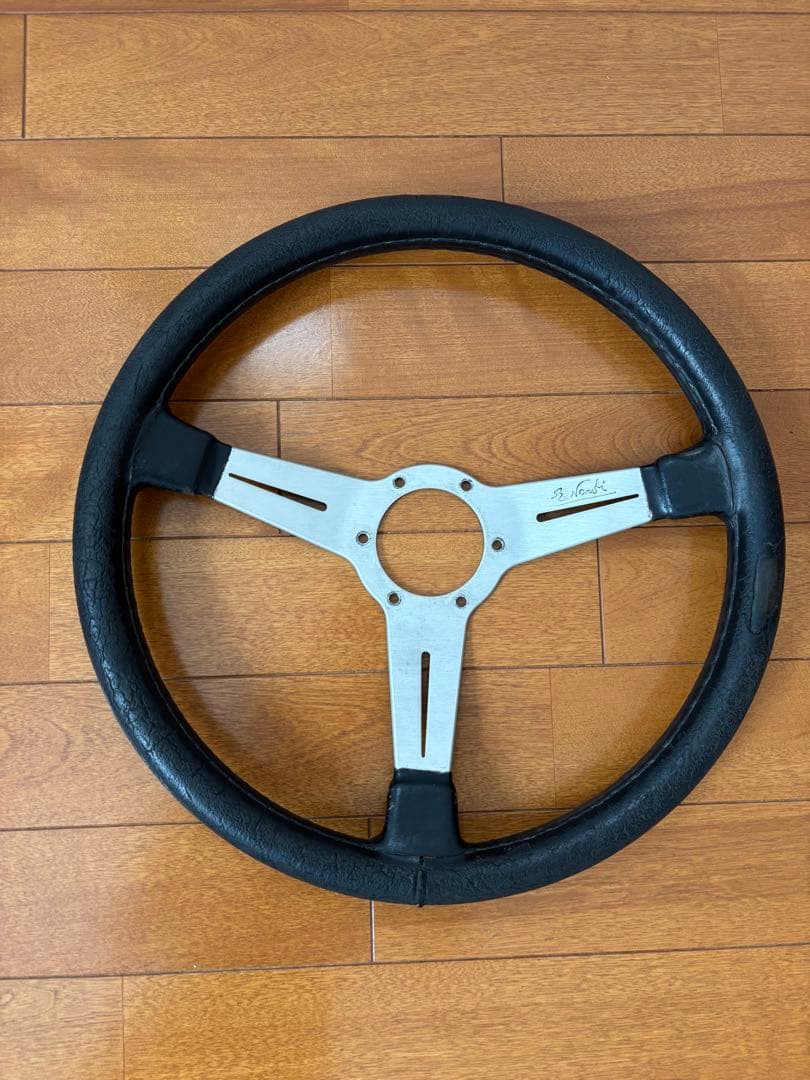ナルディ ステアリング　クラシック 【ジャンク】