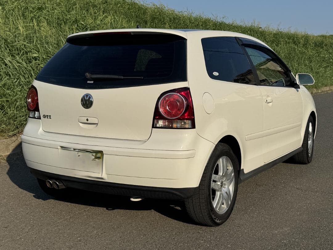 Volkswagen Polo GTI ホワイト