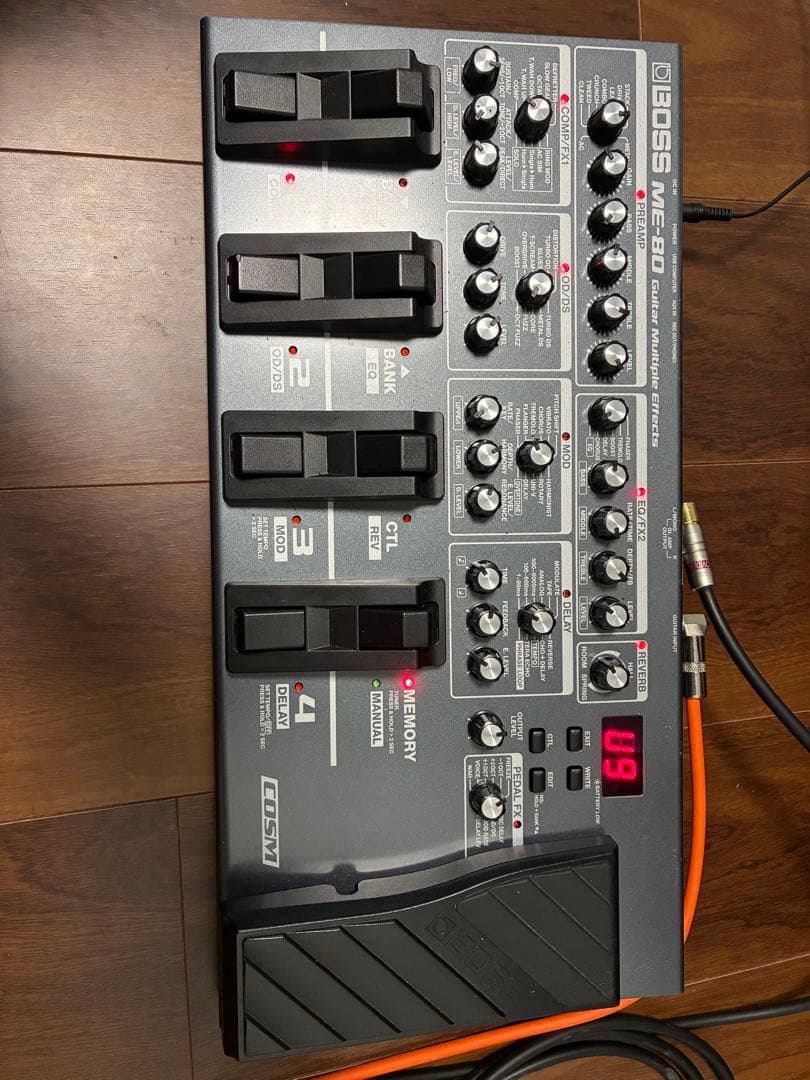 BOSS マルチエフェクター ME‑80（本体＋ACアダプタ ＋ ソフトケース）