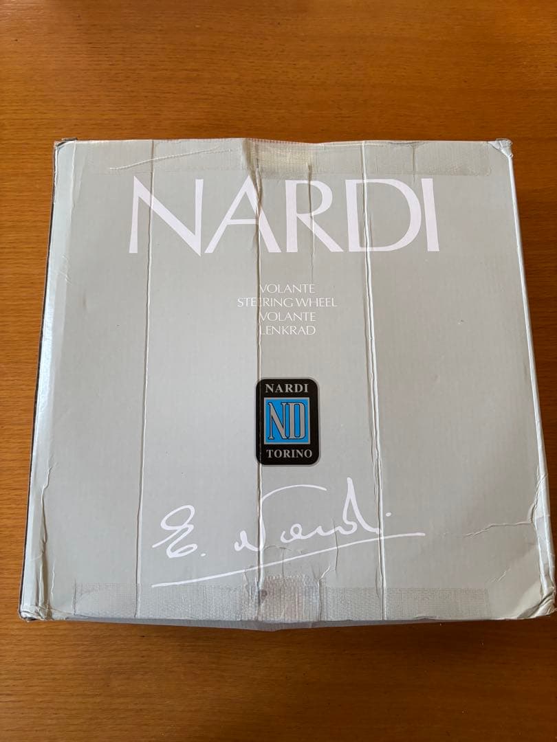 NARDI ステアリングホイール 黒