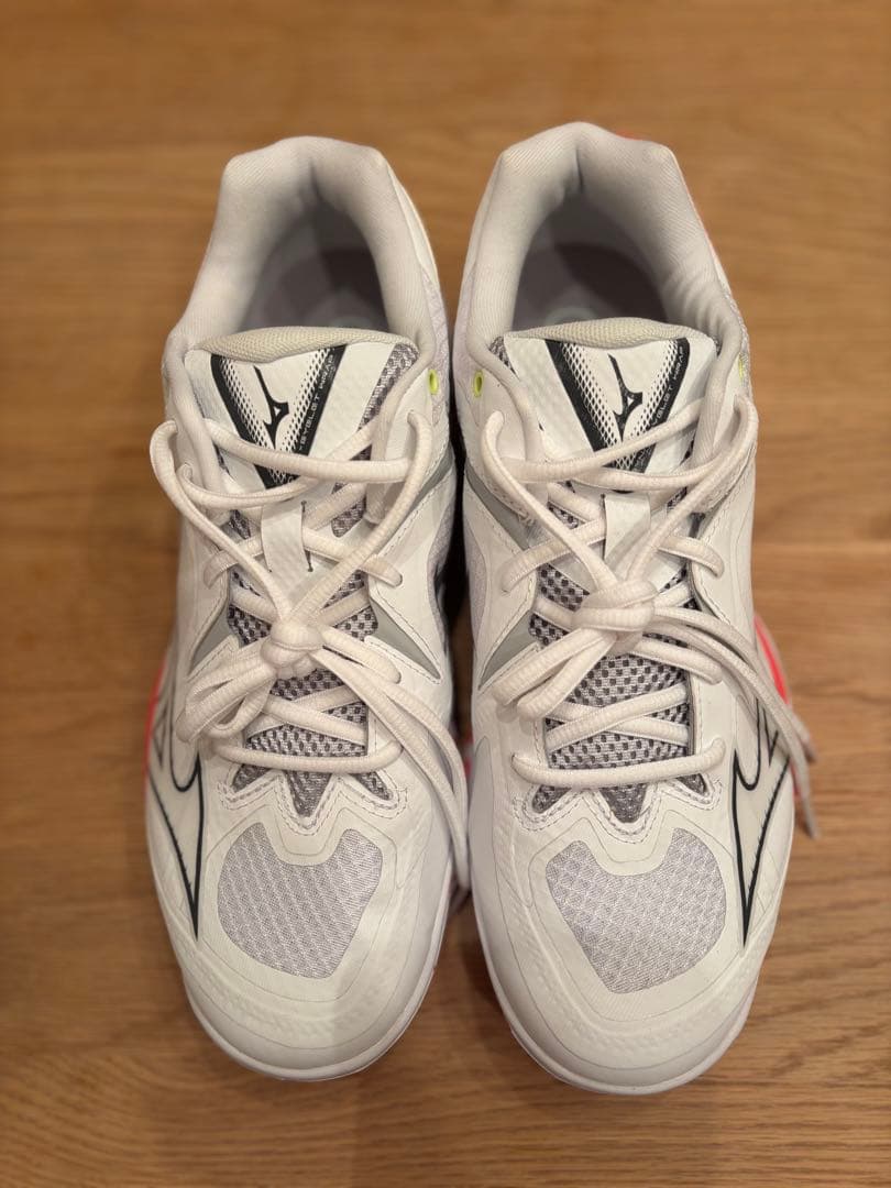 ミズノ　屋内用シューズ　ウエーブエクシード TOUR 5 AC