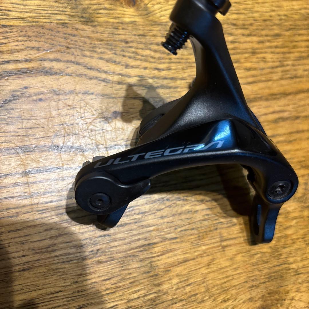 SHIMANO ULTEGRA BR-R8100前後キャリパープレーキ