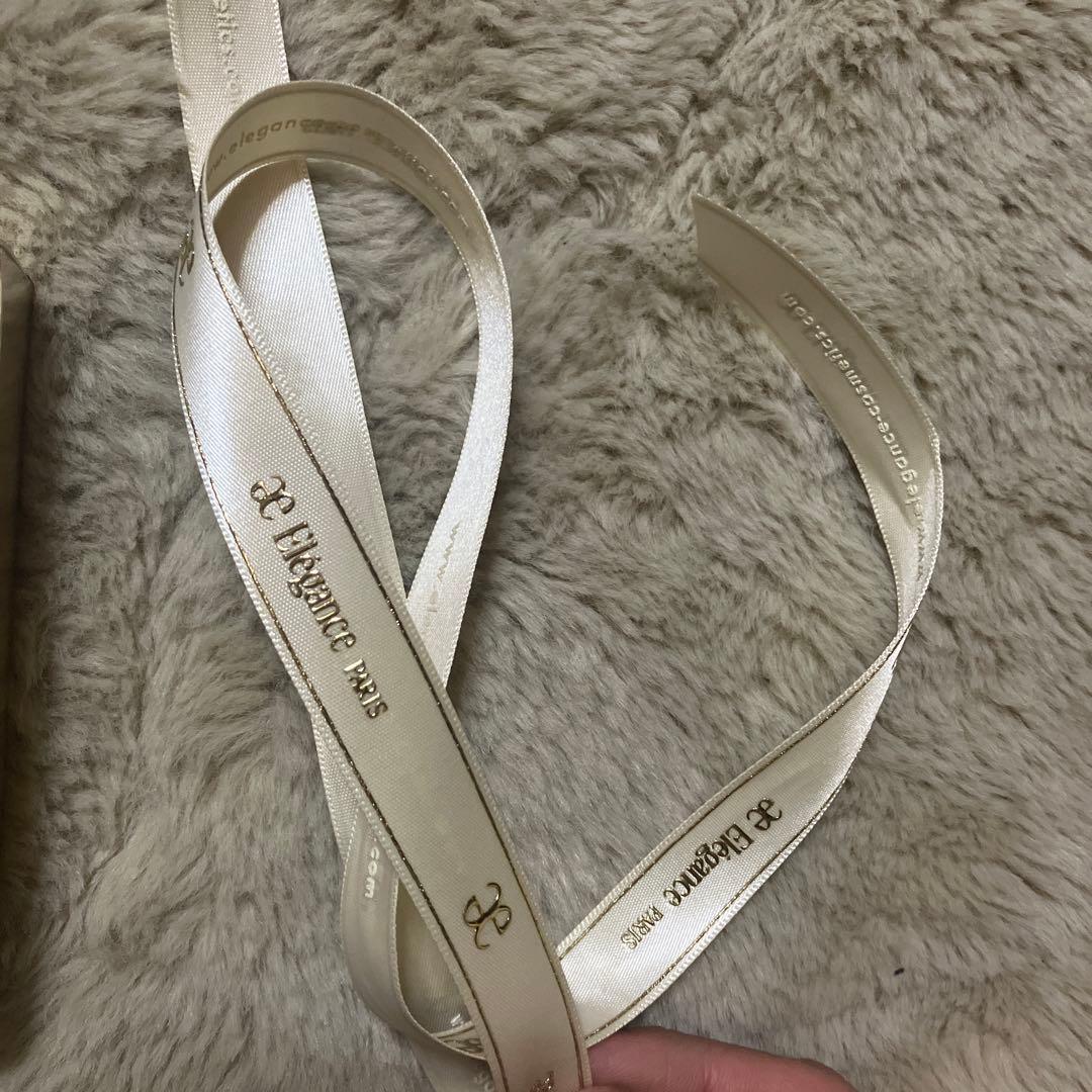 エレガンス　ラ　プードル　オートニュアンス　V フェイスパウダー　8.8㌘