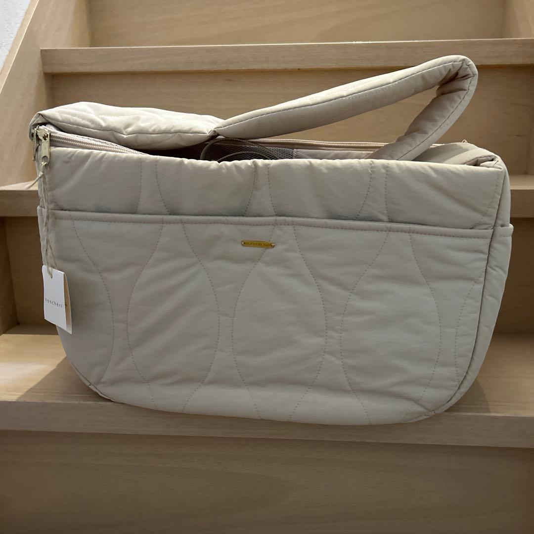 ちーころ　ベージュ キルティングキャリーバッグ