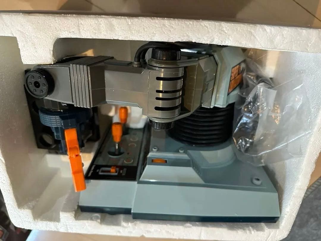 激レア！　アームトロン 海外版　（Radio Shack版）