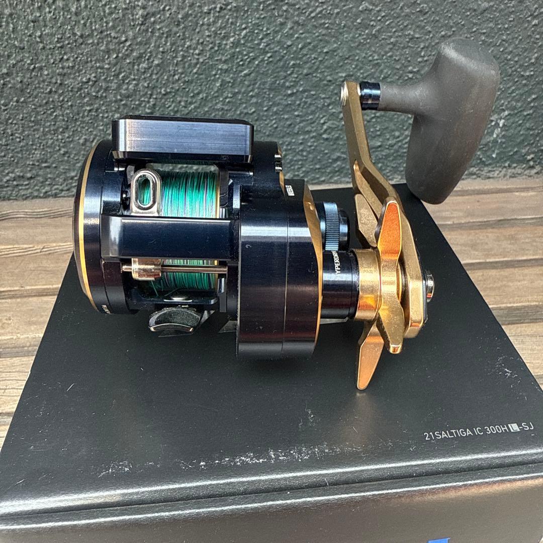 SALTIGA IC 300HL-SJ リール