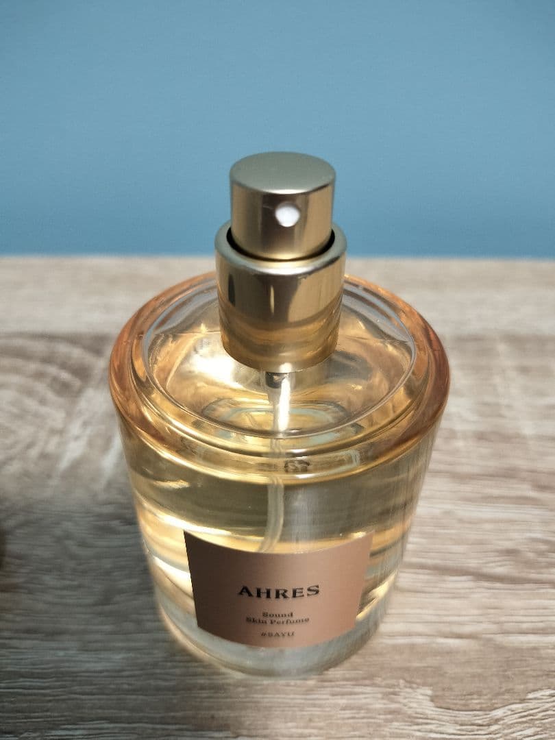 AHRES スキンパフューム　sayu 50ml