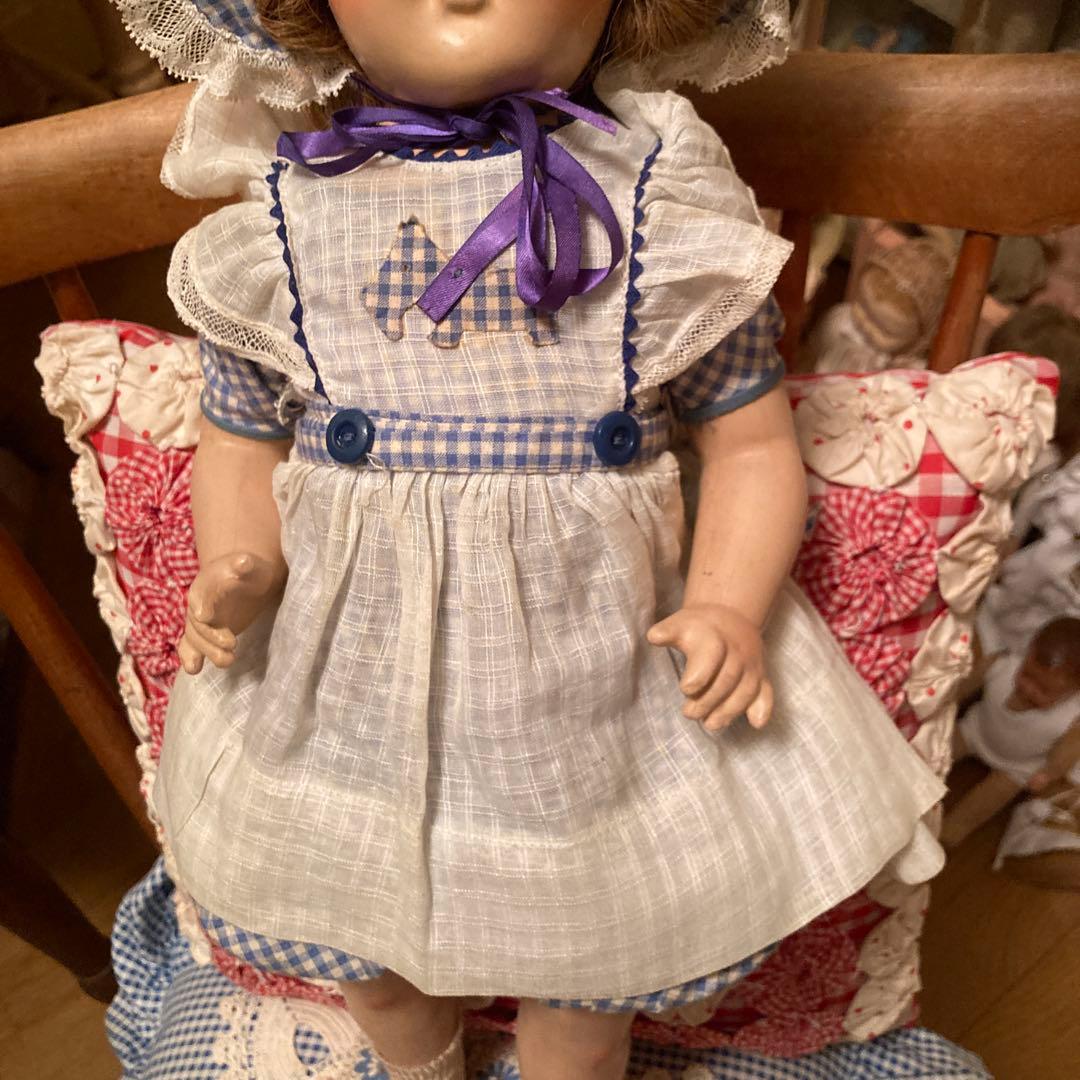 アンティークドール青と白のチェック柄