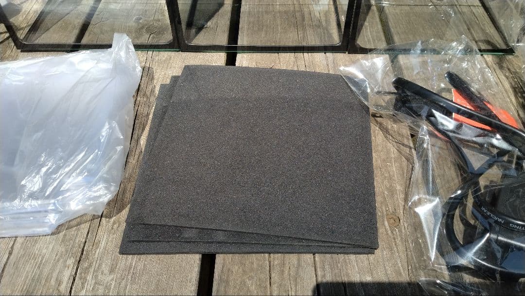 【引取限定、ほほ新品】水槽3つ クリスタルキューブ 150H/B ミニヒーター