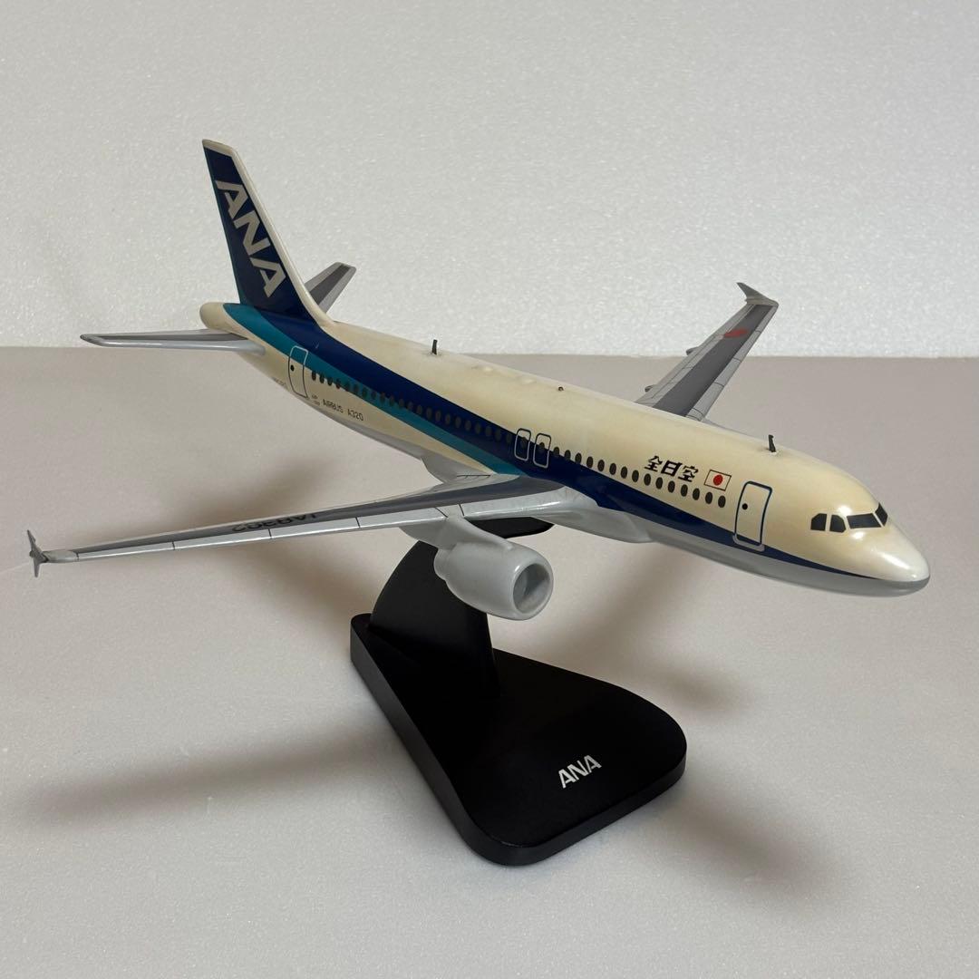 レア1/100 ANA全日空塗装　エアバスA320 JA8382