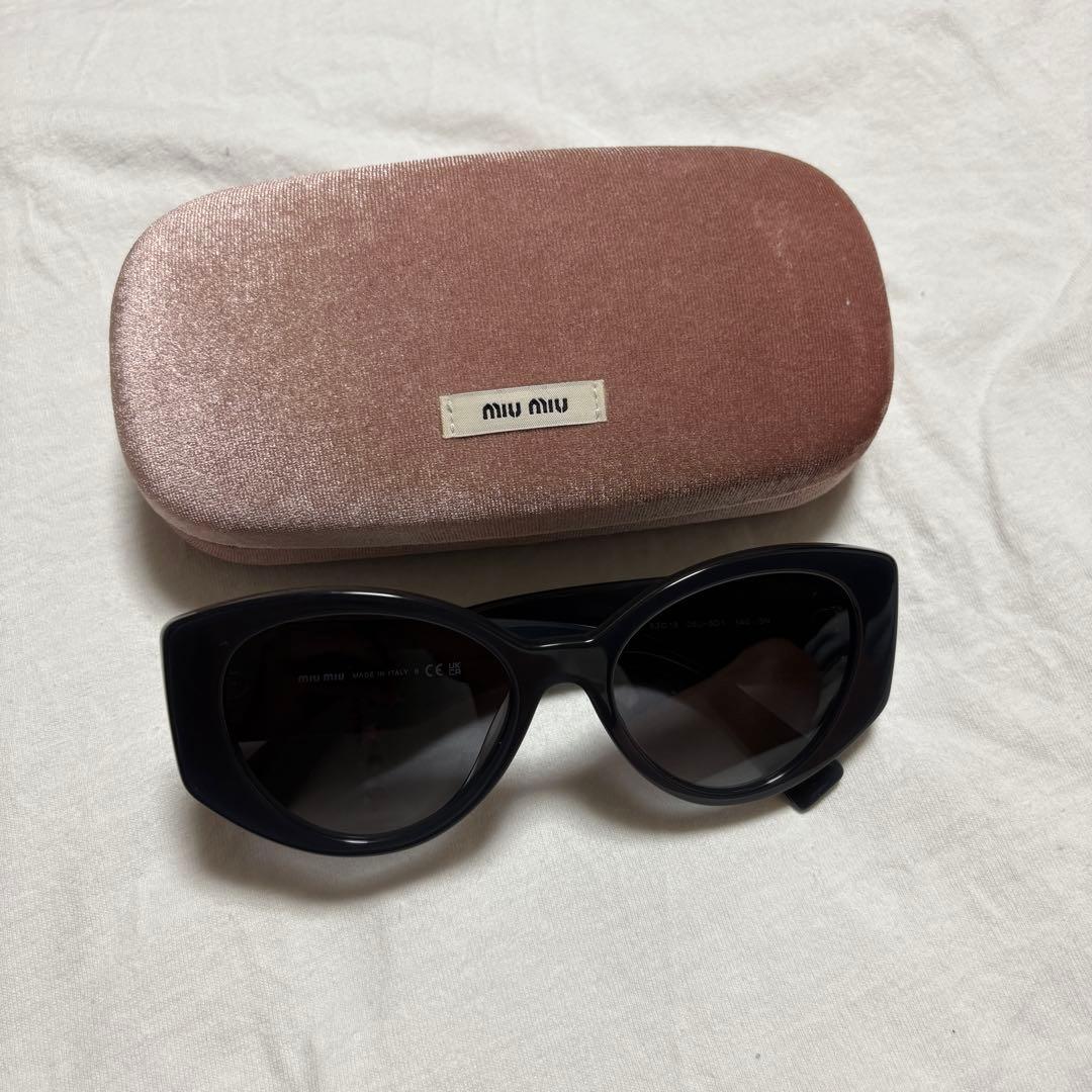 miumiu サングラス