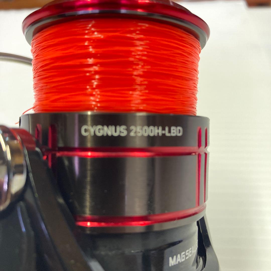 ダイワ　CYGNUS 2500H-LBD
