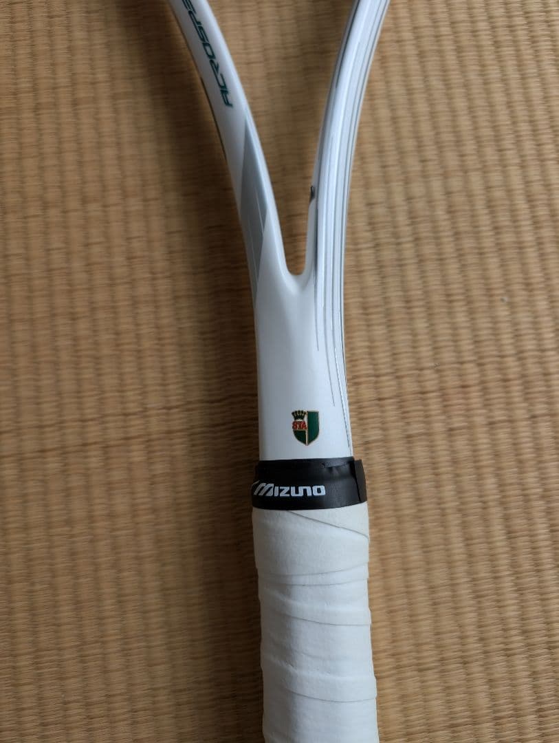 値下げ可能 アクロスピード　s01 ミズノ軟式ラケット　匿名配送