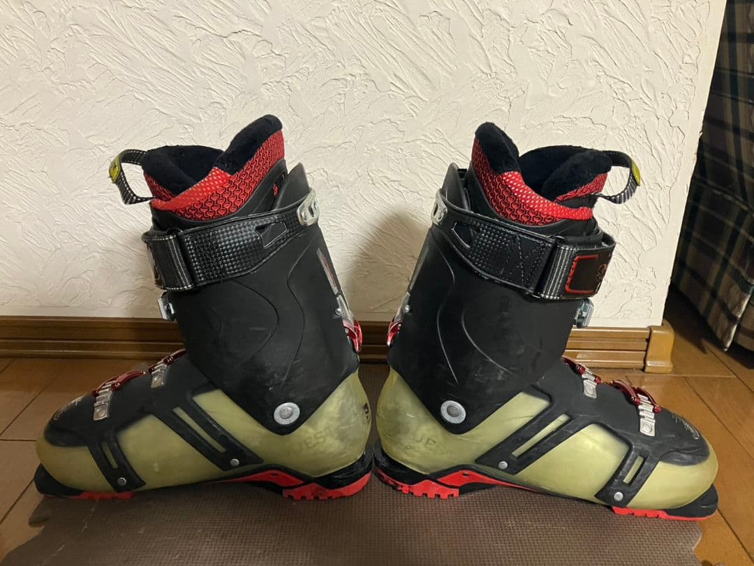 SALOMON　サロモン スキーブーツ 28〜28.5cm 幅広 WALKモード