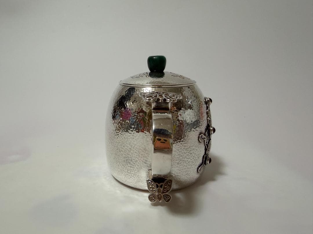 純銀製 蝶文様 色石付き 急須 銀瓶 煎茶道具
