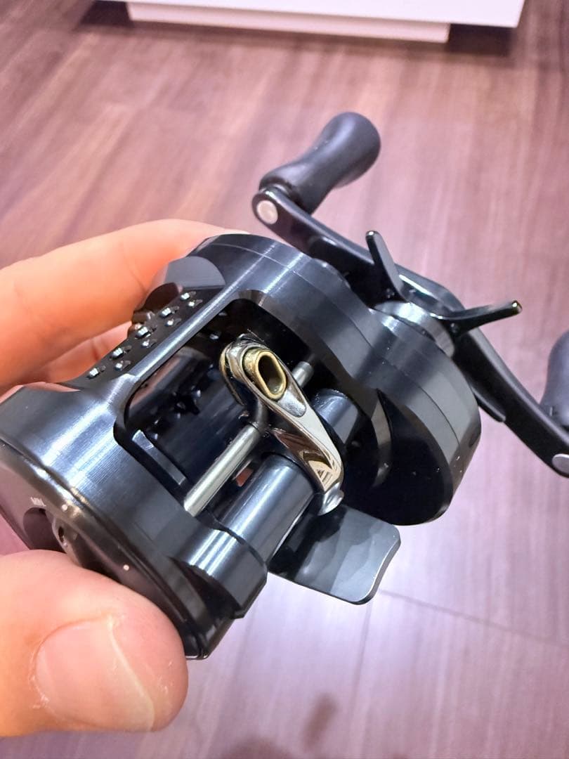 シマノ カルカッタコンクエストシャローエディション　31HG