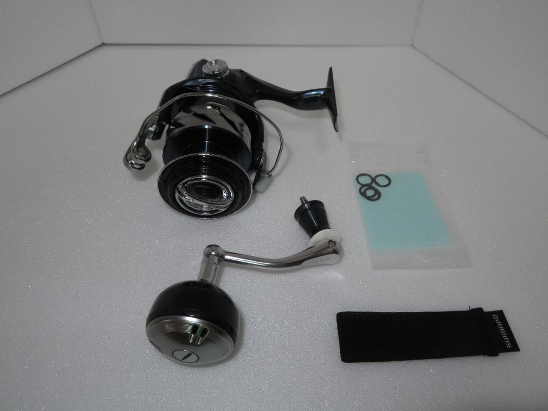 SHIMANO 21TWINPOWER SW 6000HG　純正替えスプール付き