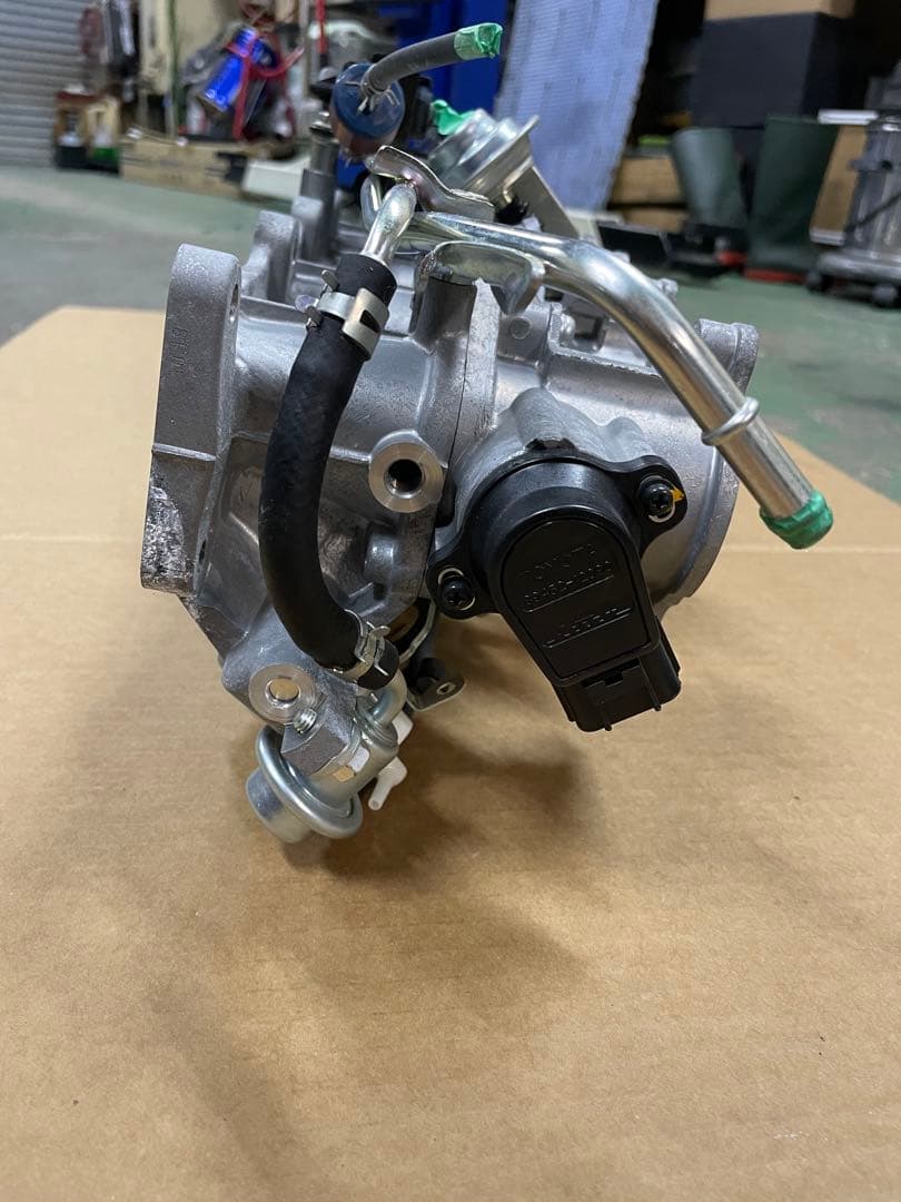 トヨタ 純正 AE101 4スロットル