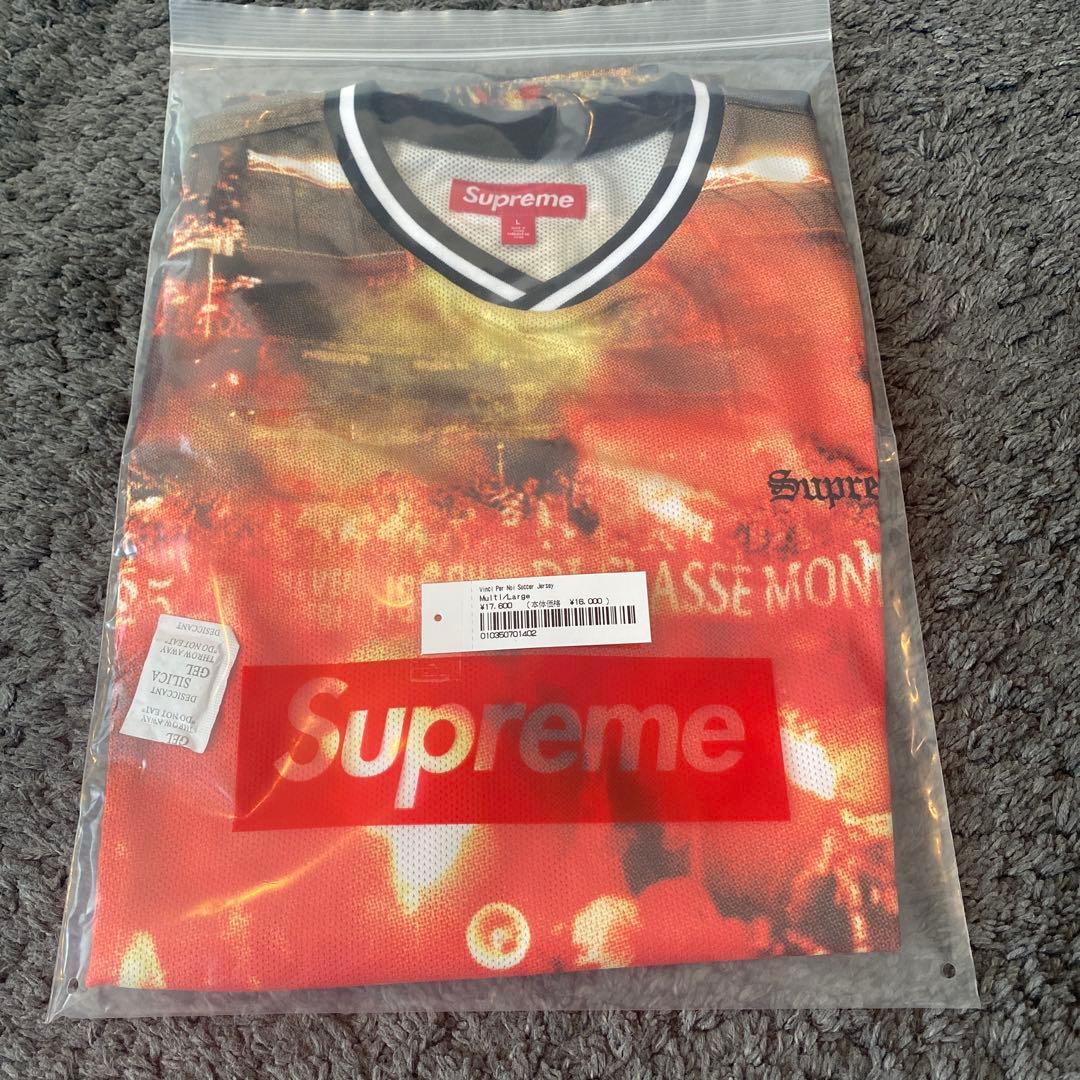 ウェア Supreme Vinci Per Noi Soccer Jersey L