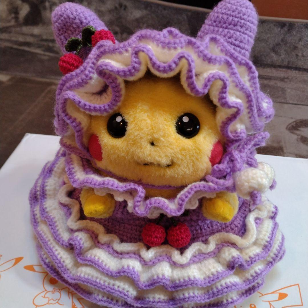 ケイいちご衣装のピカチュウぬいぐるみハンドメイド