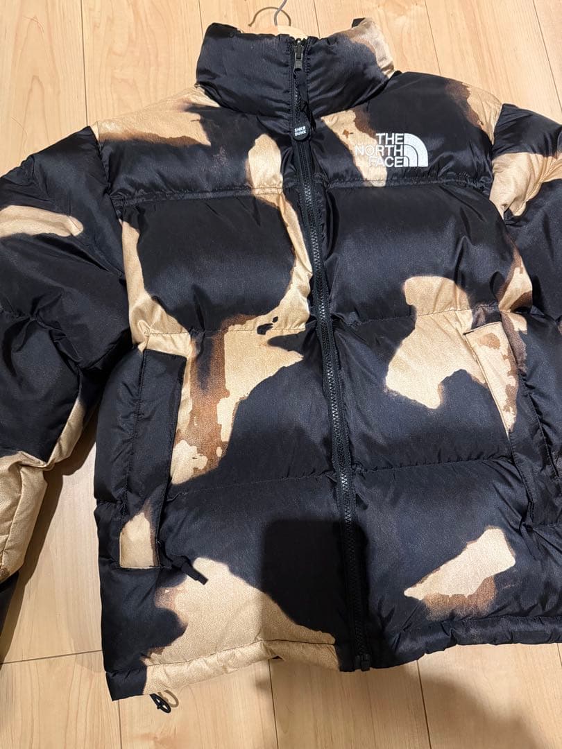 Supreme×The North Face Bleached Nuptse