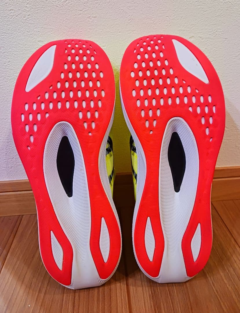 ASICS マジックスピード4 26cm セーフティイエロー 箱あり 美品