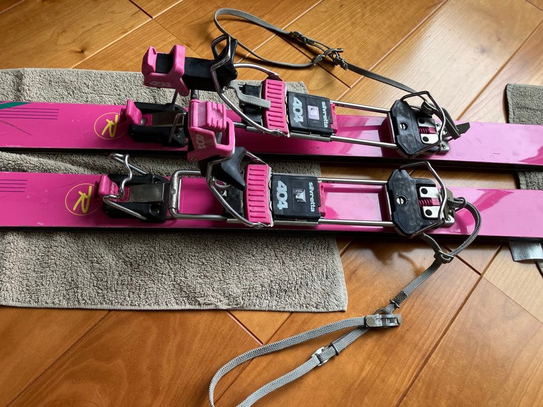 山スキー　ロシニョール/ネパール 180cm、シール、ストックリング付き