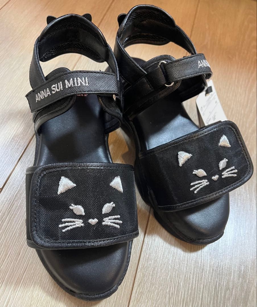 新品★アナスイミニ★スポーツサンダル★ブラック★ネコ22センチ