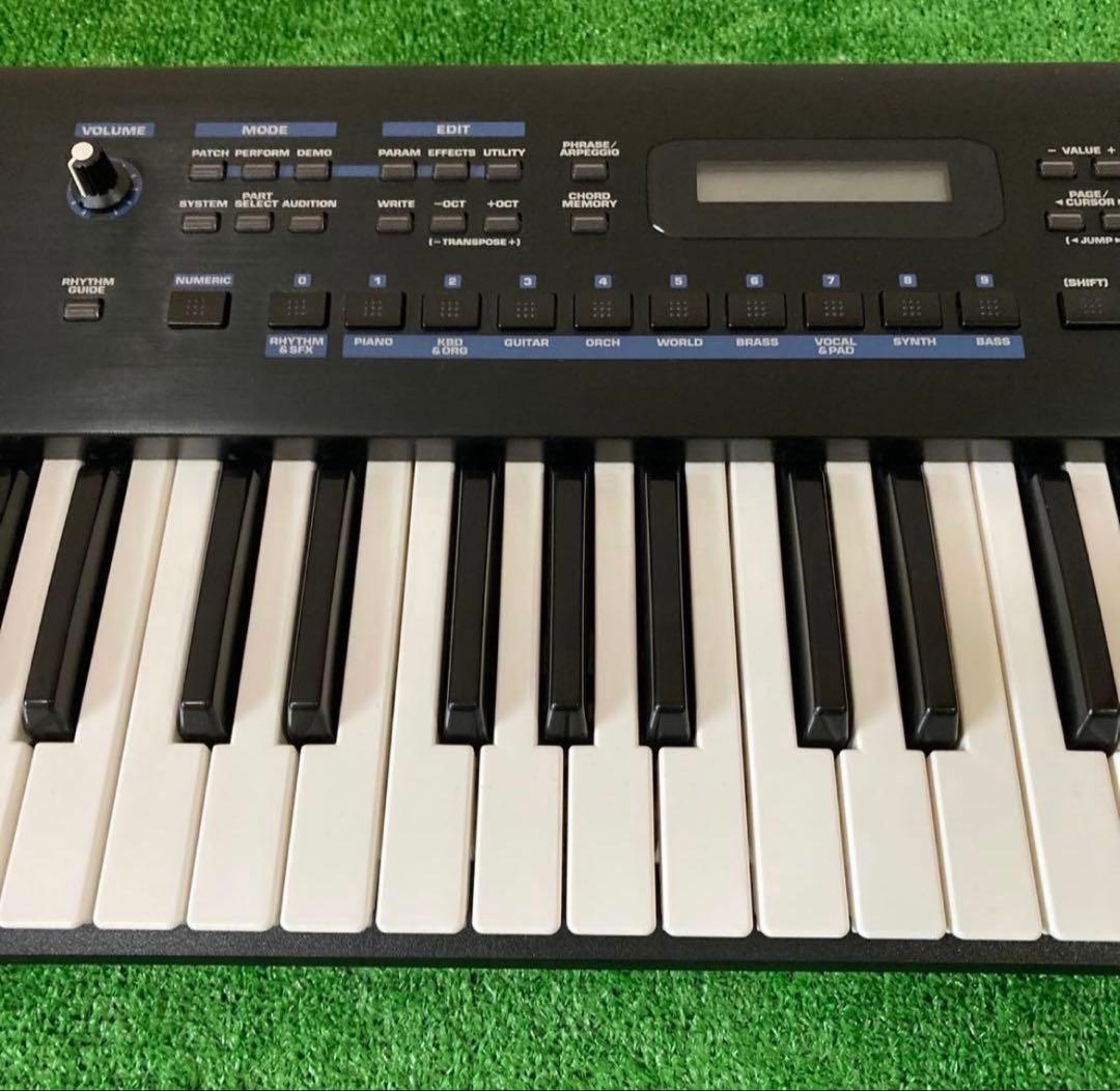 Roland JUNO-D 61鍵 シンセサイザー ソフトケース付き